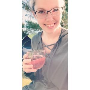 Meet your Posher, Kari